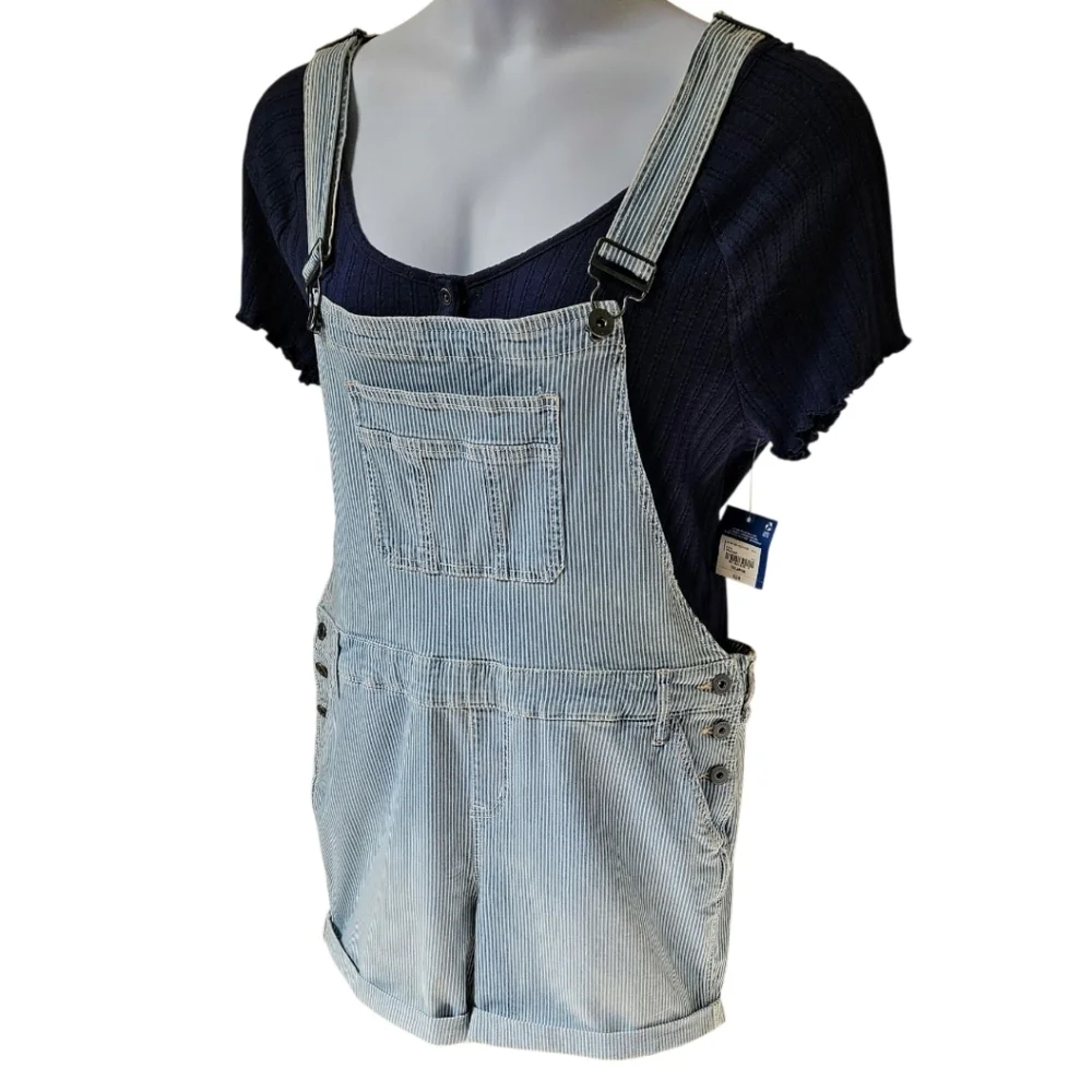 Torrid Size 18 Light Blue Denim Railroad Stripe Overall Shorts  with Pockets NWT - Picture 7 of 16